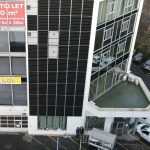 Függőleges napelem fal