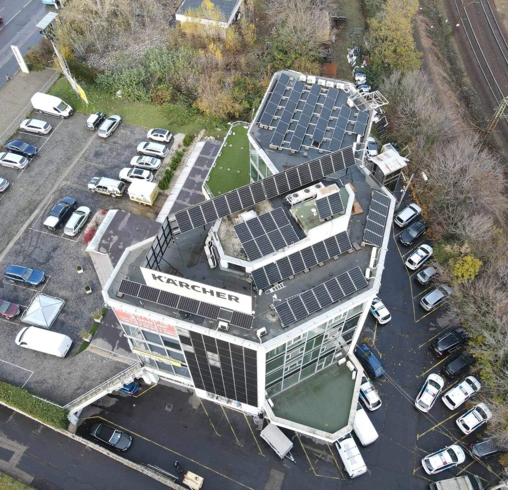 Négy tájolás plusz függőleges fal 52.89 kWp Napelem